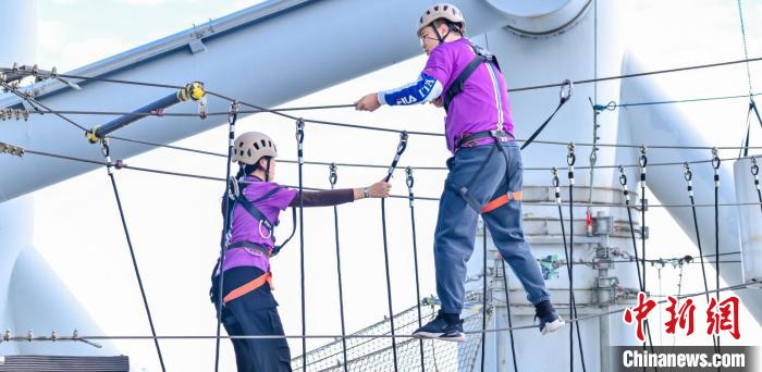 1500名海内外选手齐聚广州塔，征服高度极限，点