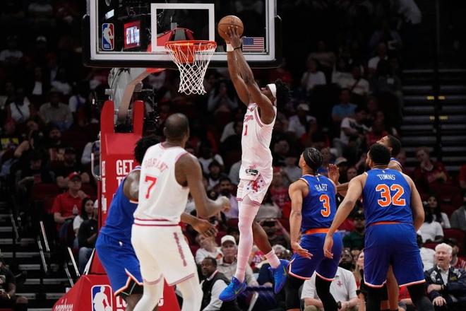 火箭杜兰特爆发率队大胜尼克斯 三连胜终结尼克