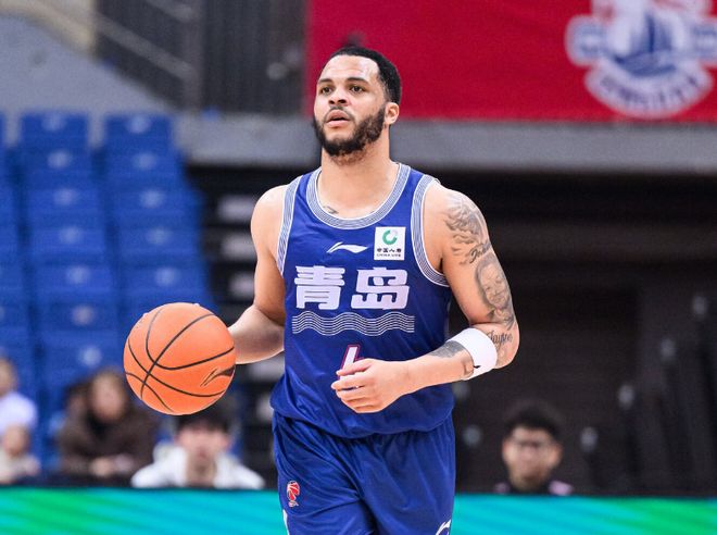 米奇绝杀青岛险胜宁波终结对手四连败